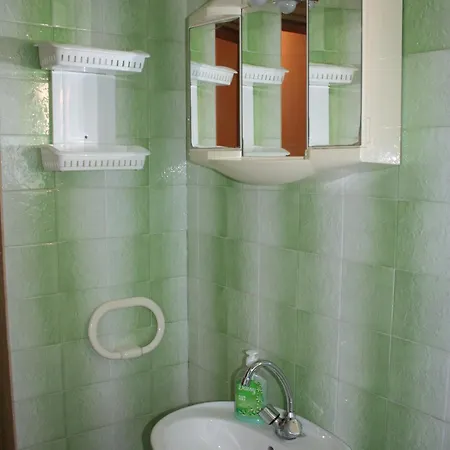 With A Parking Space Stanici, Omis - 10360 Apartment Celina