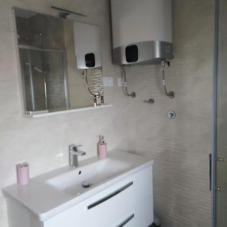 With A Parking Space Stanici, Omis - 10360 Apartment